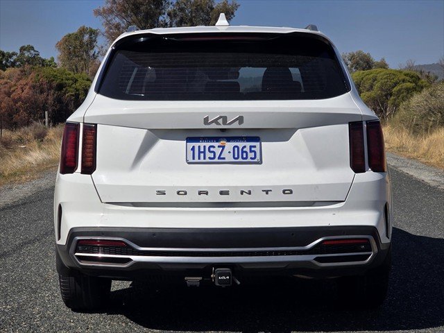 2022 Kia Sorento Sport