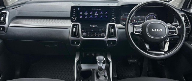 2022 Kia Sorento Sport