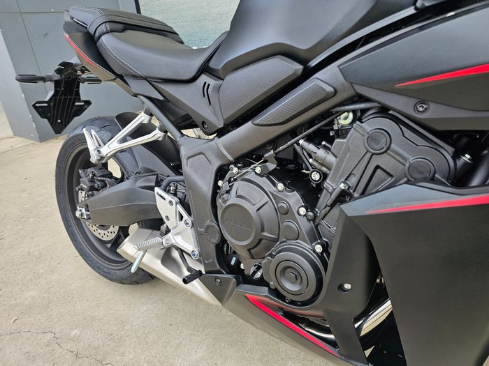 2025 Honda CBR650R Black