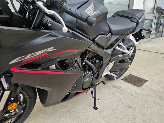 2025 Honda CBR650R Black