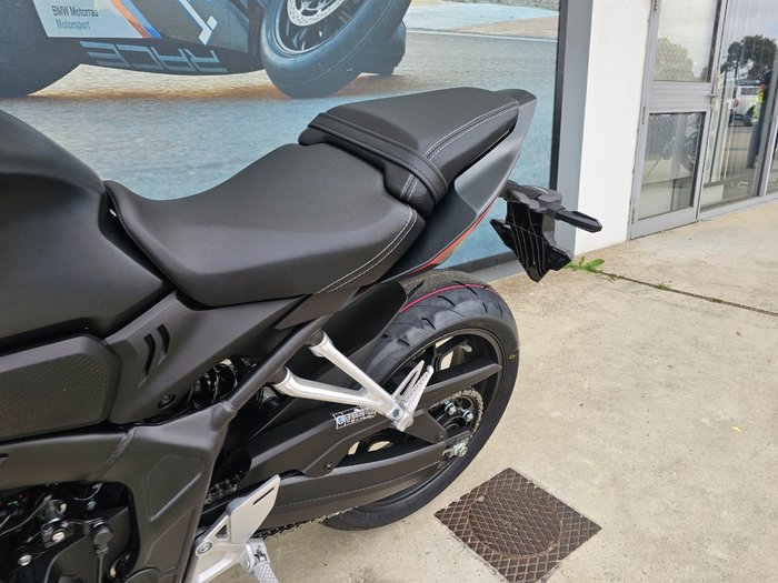 2025 Honda CBR650R Black