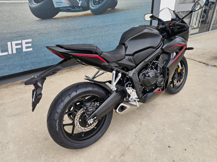 2025 Honda CBR650R Black