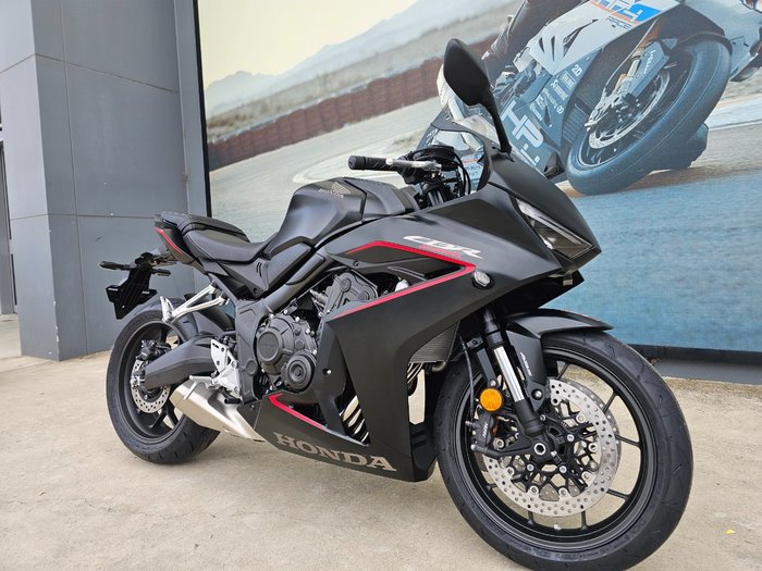 2025 Honda CBR650R Black