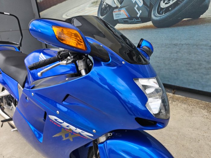 2001 Honda CBR1100XX (SUPER BLACKBIRD) Blue