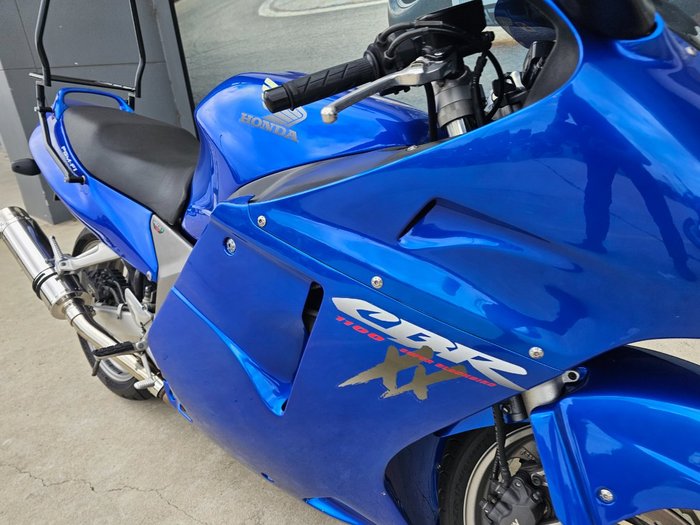 2001 Honda CBR1100XX (SUPER BLACKBIRD) Blue