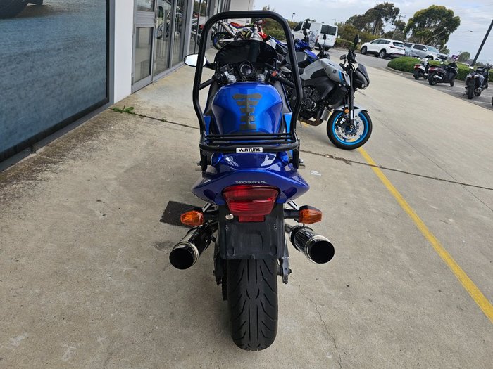 2001 Honda CBR1100XX (SUPER BLACKBIRD) Blue