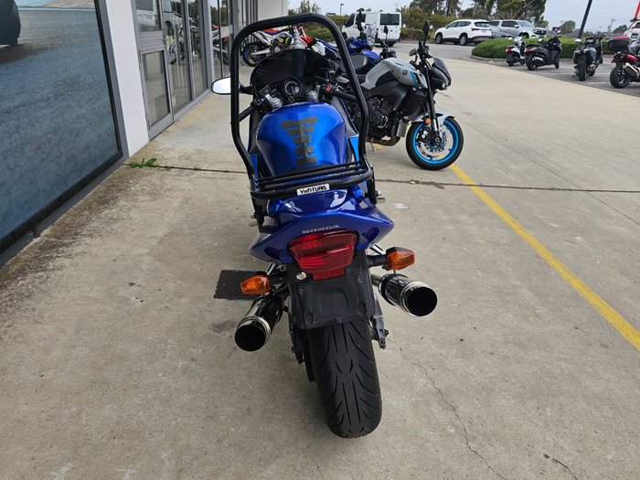 2001 Honda CBR1100XX (SUPER BLACKBIRD) Blue