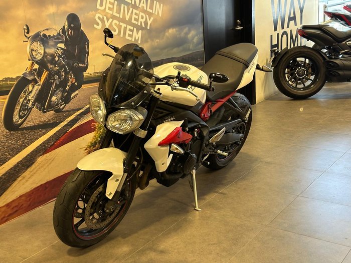 2014 Triumph Street Triple R ABS Street Triple White