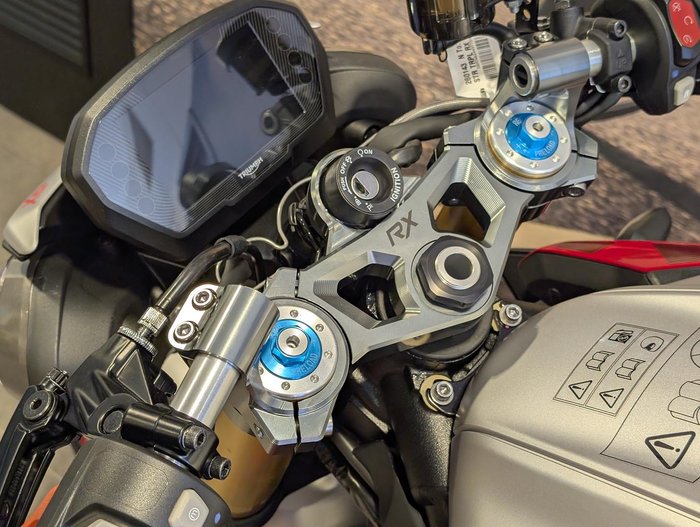 2025 Triumph Street Triple 765 RX Street Triple Silver