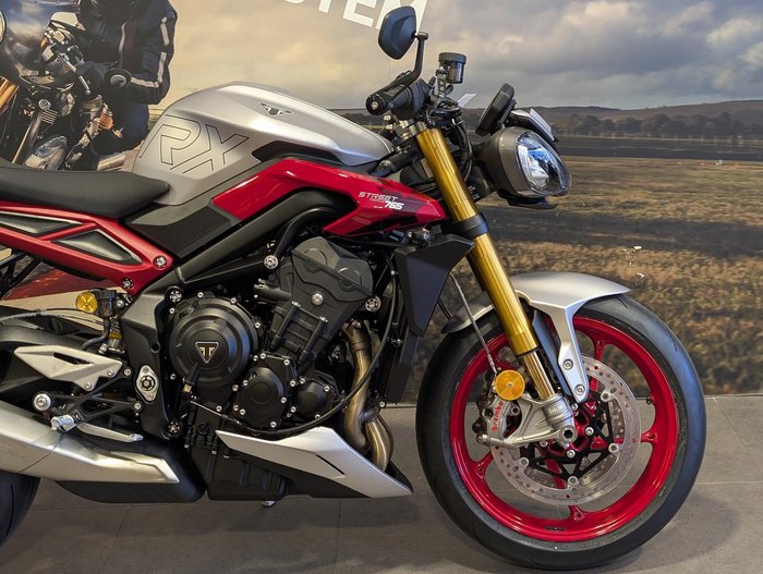 2025 Triumph Street Triple 765 RX Street Triple Silver