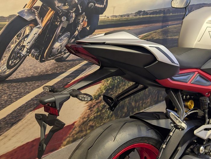 2025 Triumph Street Triple 765 RX Street Triple Silver