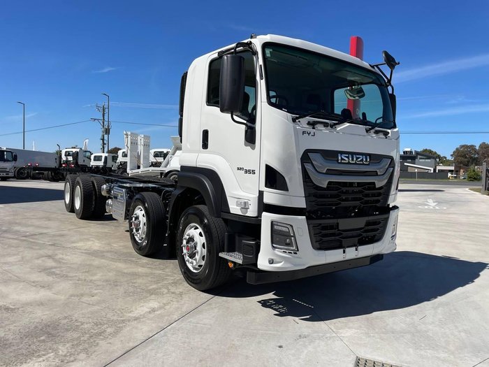 2025 Isuzu F Series