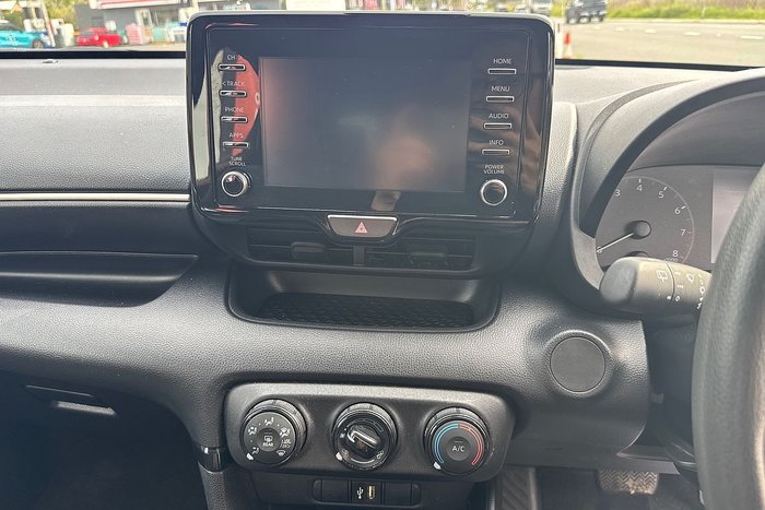 2021 Toyota Yaris Ascent Sport