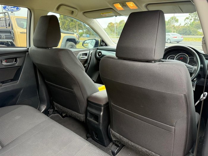 2016 Toyota Corolla Ascent Sport