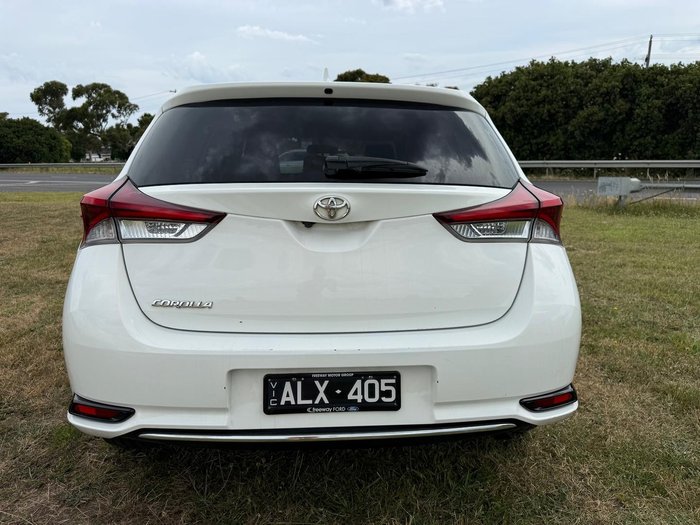 2016 Toyota Corolla Ascent Sport
