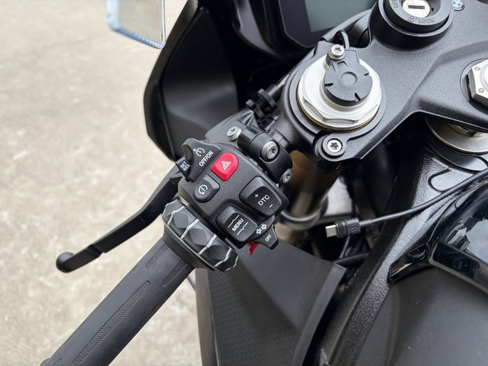 2025 BMW Motorrad S 1000 RR RACE Black