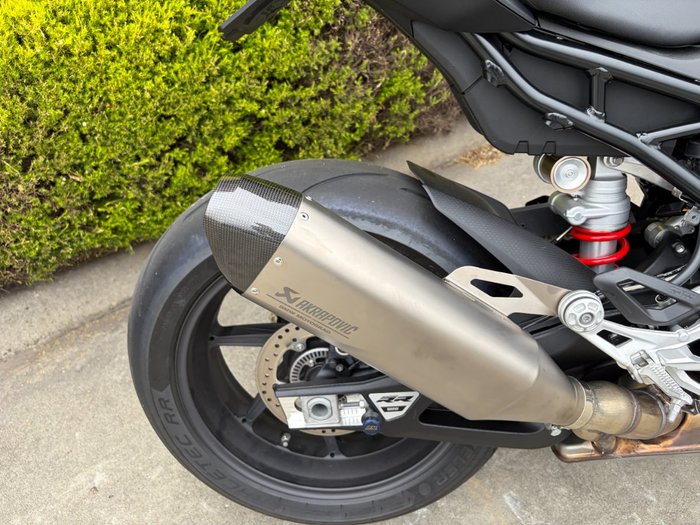 2025 BMW Motorrad S 1000 RR RACE Black