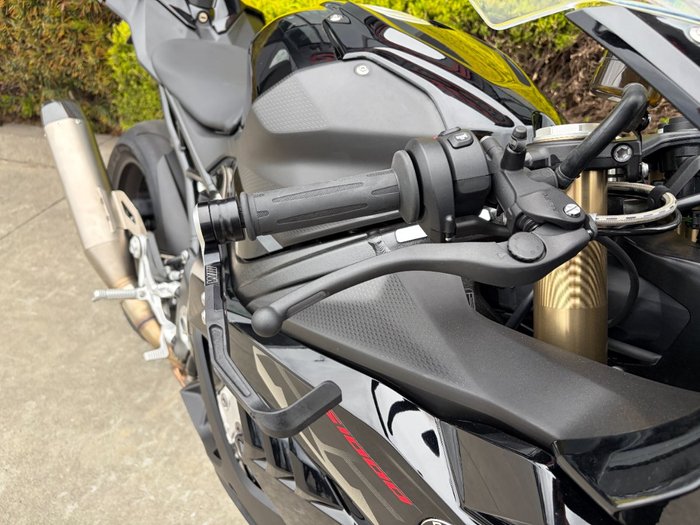 2025 BMW Motorrad S 1000 RR RACE Black