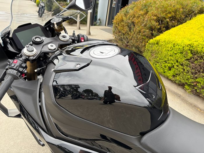 2025 BMW Motorrad S 1000 RR RACE Black