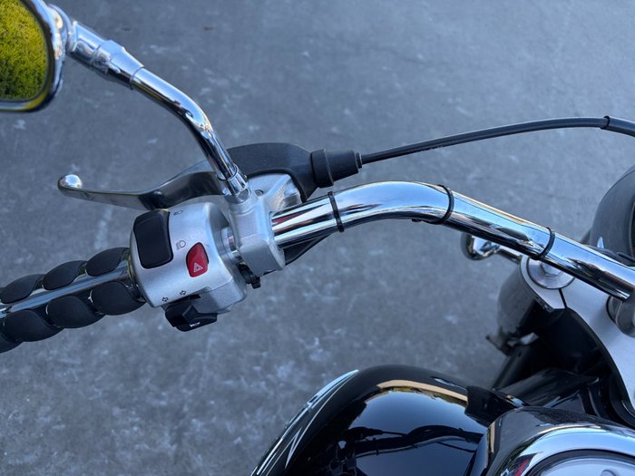 2017 Suzuki VL800 (BOULEVARD C50) BLACK