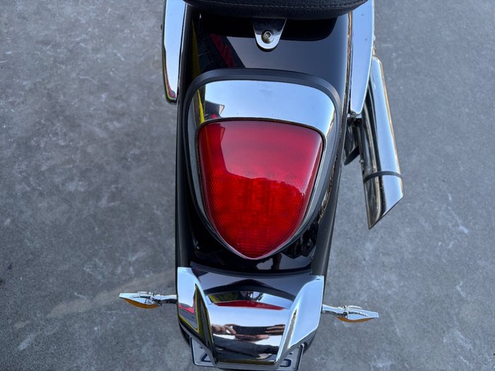 2017 Suzuki VL800 (BOULEVARD C50) BLACK