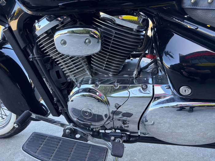 2017 Suzuki VL800 (BOULEVARD C50) BLACK