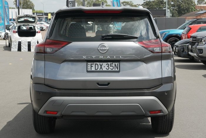2023 Nissan X-TRAIL ST