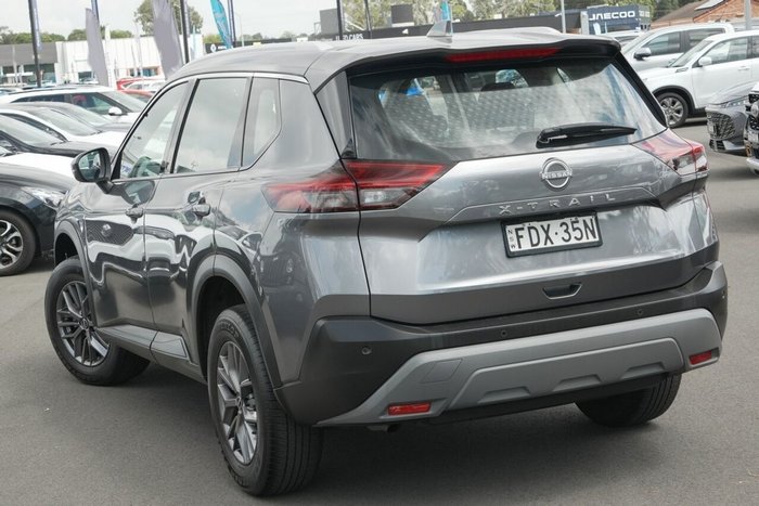 2023 Nissan X-TRAIL ST