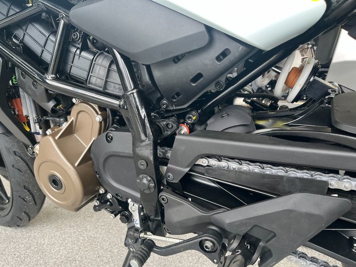 2024 HUSQVARNA VITPILEN 401 VELOCITY GREY