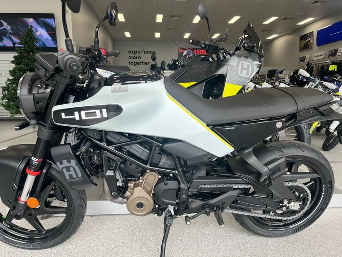 2024 HUSQVARNA VITPILEN 401 STARRY WHITE