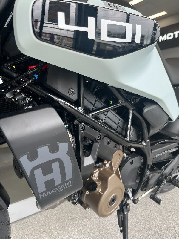 2024 HUSQVARNA VITPILEN 401 STARRY WHITE