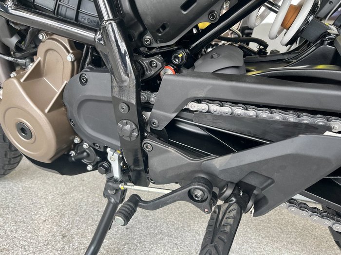 2025 HUSQVARNA SVARTPILEN 401 TUNDRA GREY