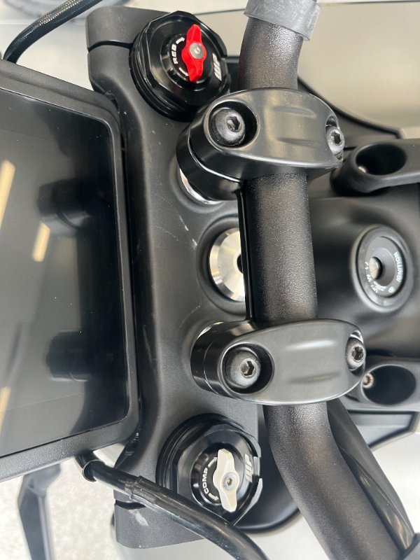 2025 HUSQVARNA SVARTPILEN 401 TUNDRA GREY