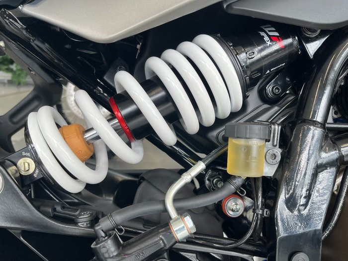 2025 HUSQVARNA SVARTPILEN 401 TUNDRA GREY