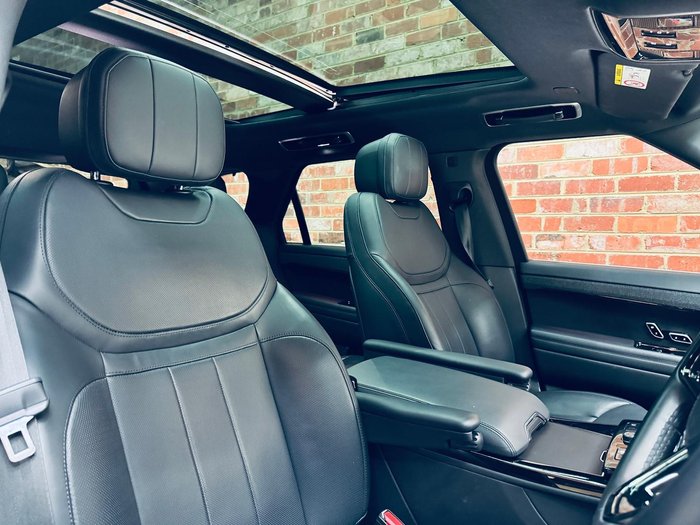 2023 Land Rover Range Rover Sport D350 Dynamic HSE L461 MY23 AWD Fuji White