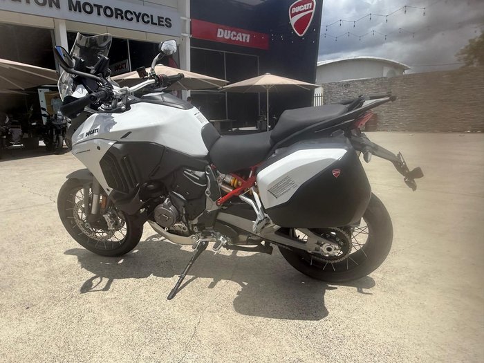 2023 Ducati Multistrada V4S