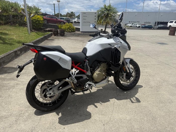 2023 Ducati Multistrada V4S Multistrada White