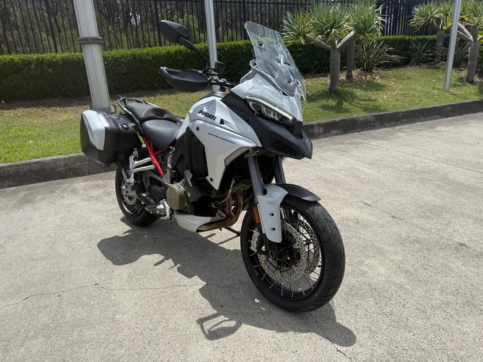 2023 Ducati Multistrada V4S Multistrada White
