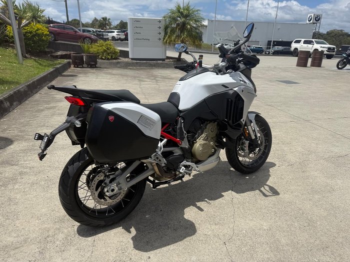 2023 Ducati Multistrada V4S Multistrada White