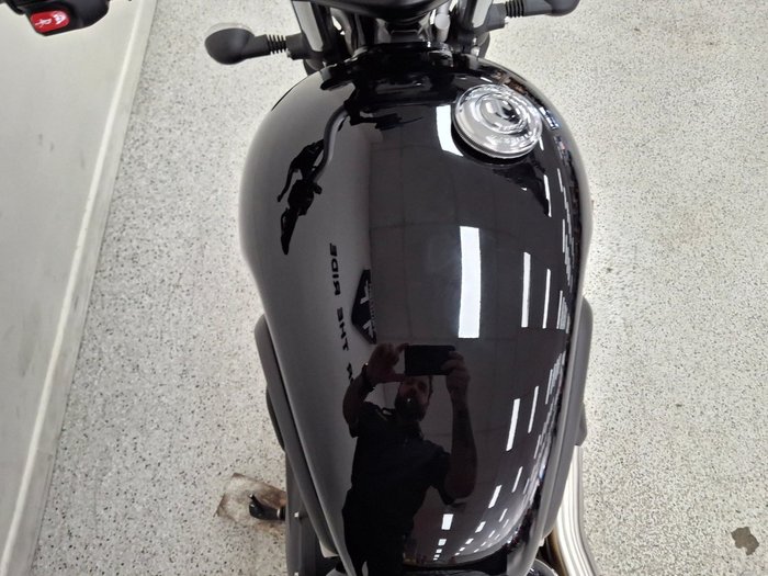 2018 Triumph STREET SCRAMBLER