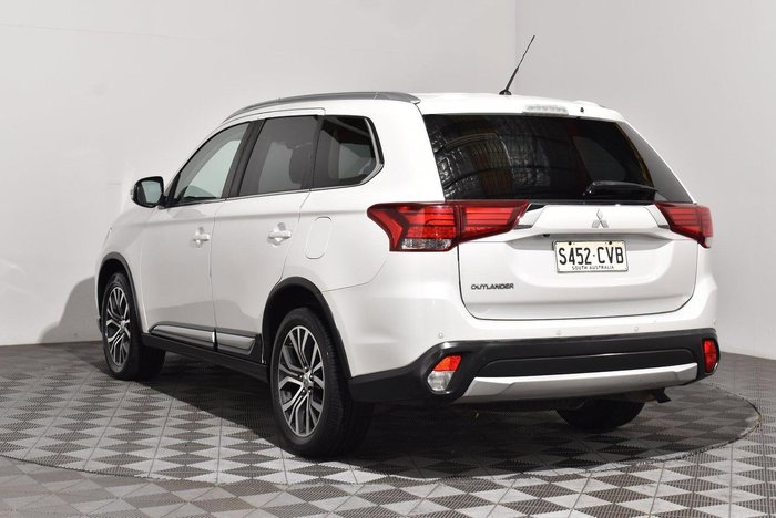 2016 Mitsubishi Outlander XLS