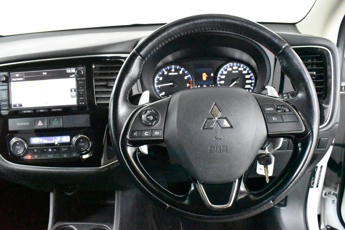 2016 Mitsubishi Outlander XLS
