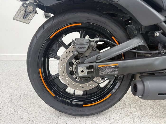 2019 Kawasaki VULCAN S (EN650 LAMS) grey