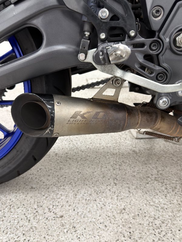 2024 YAMAHA YZF-R7LA grey