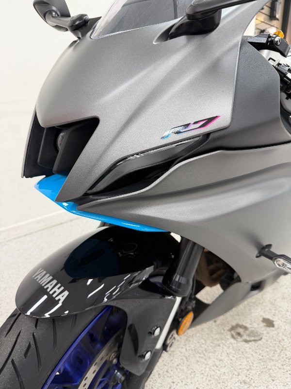 2024 YAMAHA YZF-R7LA grey