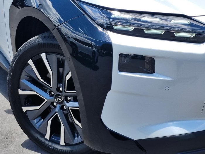 2025 Subaru Solterra AWD Touring