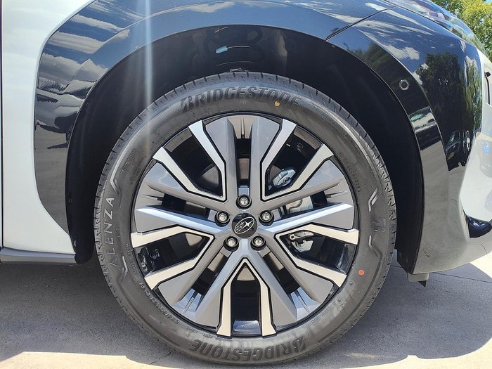 2025 Subaru Solterra AWD Touring