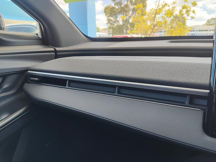 2025 Subaru Solterra AWD Touring