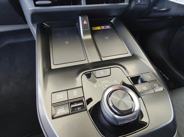 2025 Subaru Solterra AWD Touring