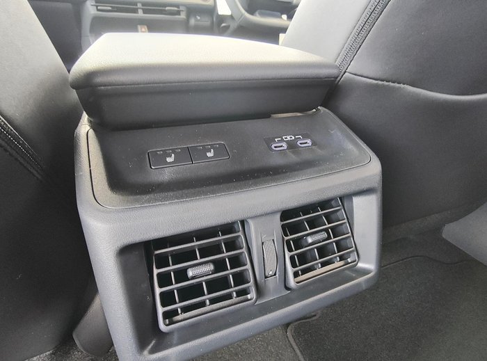 2025 Subaru Solterra AWD Touring